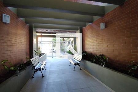 Apartamento à venda com 163m², 4 quartos e 2 vagas Apartamento à venda com 163m², 4 quartos e 2 vagasHall de Entrada