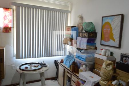 Apartamento à venda com 163m², 4 quartos e 2 vagas Apartamento à venda com 163m², 4 quartos e 2 vagasQuarto 2