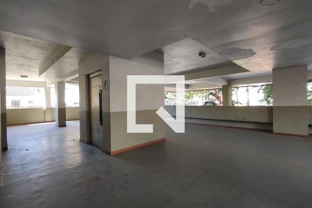 Apartamento à venda com 163m², 4 quartos e 2 vagas Apartamento à venda com 163m², 4 quartos e 2 vagasÁrea comum - Salão de festas