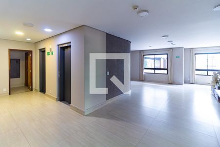 Apartamento à venda com 89m², 3 quartos e 2 vagas Apartamento à venda com 89m², 3 quartos e 2 vagasHall de entrada e Elevador