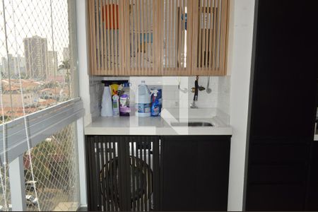 Apartamento à venda com 54m², 2 quartos e 1 vagaCozinha e Área de Serviço