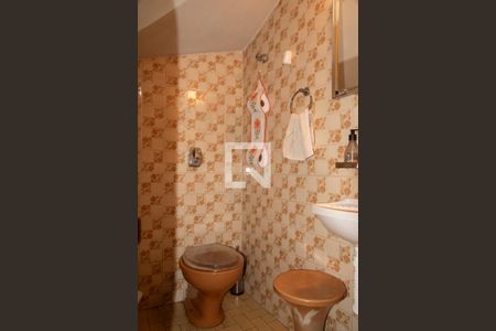 Casa à venda com 180m², 4 quartos e 2 vagasLavabo da Suíte