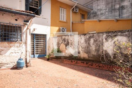 Casa à venda com 180m², 4 quartos e 2 vagasQuintal