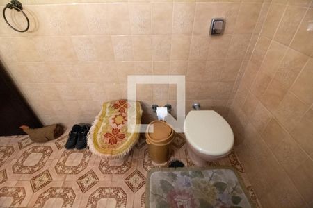 Casa à venda com 359m², 3 quartos e 3 vagasBanheiro