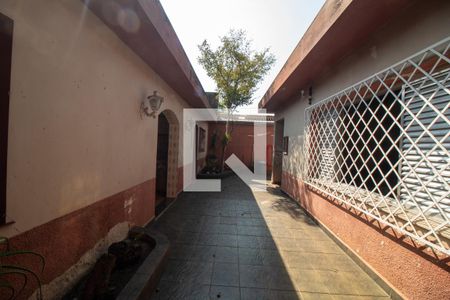 Casa à venda com 359m², 3 quartos e 3 vagasQuintal