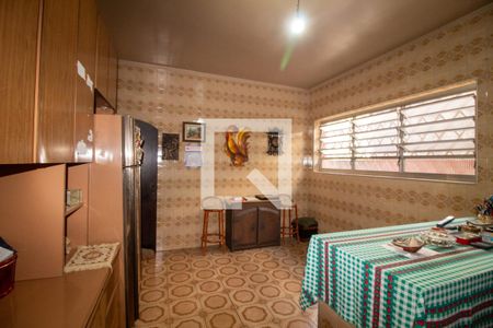 Casa à venda com 359m², 3 quartos e 3 vagasCozinha