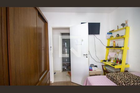 Apartamento à venda com 220m², 4 quartos e 2 vagasQuarto 1