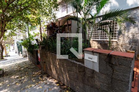 Fachada de casa para alugar com 3 quartos, 185m² em Perdizes, São Paulo