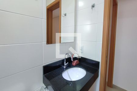 Apartamento para alugar com 58m², 2 quartos e 2 vagasBanheiro