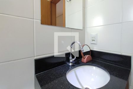 Apartamento para alugar com 58m², 2 quartos e 2 vagasBanheiro