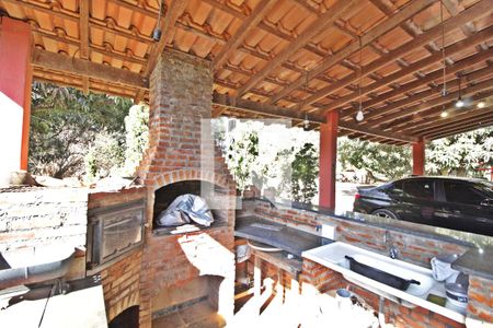 Casa para alugar com 200m², 4 quartos e sem vagaVaranda gourmet