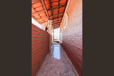 Casa à venda com 360m², 4 quartos e 5 vagas Casa à venda com 360m², 4 quartos e 5 vagasVaranda da Suíte 1