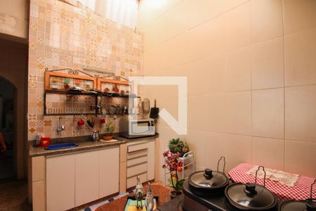 Casa à venda com 360m², 4 quartos e 5 vagas Casa à venda com 360m², 4 quartos e 5 vagasEspaço Gourmet