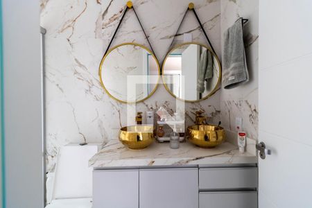 Casa à venda com 269m², 4 quartos e 2 vagasBanheiro da Suíte