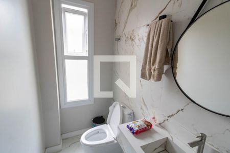 Casa à venda com 269m², 4 quartos e 2 vagasLavabo