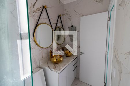 Casa à venda com 269m², 4 quartos e 2 vagasBanheiro da Suíte