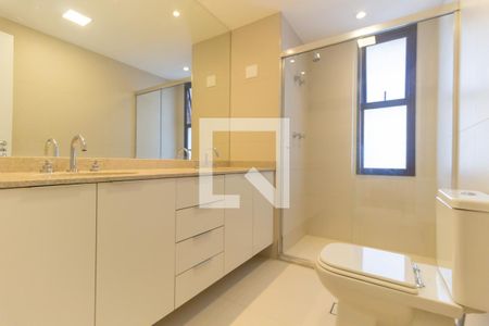 Apartamento à venda com 147m², 4 quartos e 2 vagas Apartamento à venda com 147m², 4 quartos e 2 vagasBanheiro da Suíte 2