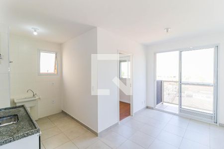 Sala de apartamento para alugar com 2 quartos, 37m² em Santo Amaro, São Paulo