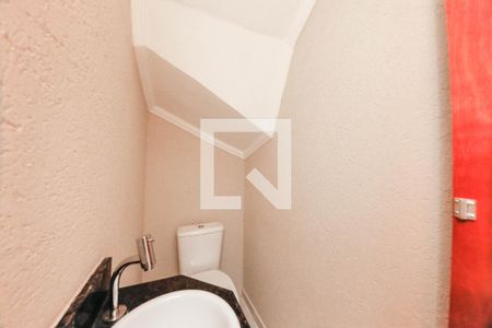 Casa à venda com 120m², 3 quartos e sem vagaLavabo