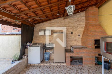 Casa para alugar com 100m², 2 quartos e 2 vagas Casa para alugar com 100m², 2 quartos e 2 vagasÁrea de Serviço
