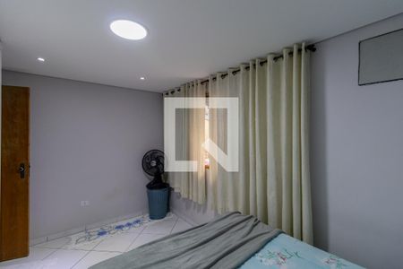Casa para alugar com 100m², 2 quartos e 2 vagas Casa para alugar com 100m², 2 quartos e 2 vagasQuarto 1