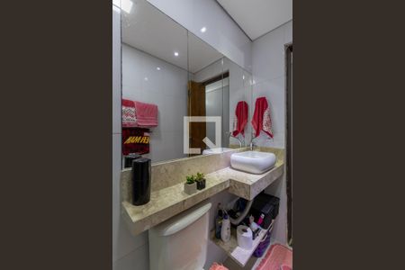 Banheiro de casa para alugar com 2 quartos, 100m² em Vila Curuçá Velha, São Paulo