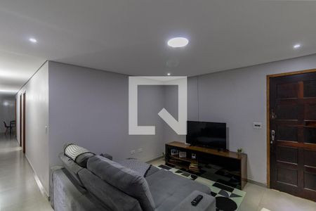 Casa para alugar com 100m², 2 quartos e 2 vagas Casa para alugar com 100m², 2 quartos e 2 vagasSala