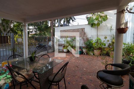 Casa à venda com 180m², 2 quartos e 2 vagasÁrea comum