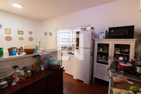 Casa à venda com 180m², 2 quartos e 2 vagasCozinha