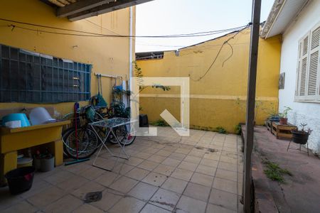 Casa à venda com 180m², 2 quartos e 2 vagasÁrea comum