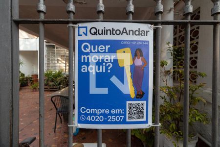 Casa à venda com 180m², 2 quartos e 2 vagasPlaquinha