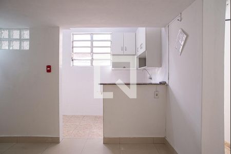 Apartamento à venda com 70m², 1 quarto e sem vaga Apartamento à venda com 70m², 1 quarto e sem vagaCozinha