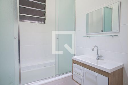 Apartamento à venda com 70m², 1 quarto e sem vaga Apartamento à venda com 70m², 1 quarto e sem vagaBanheiro