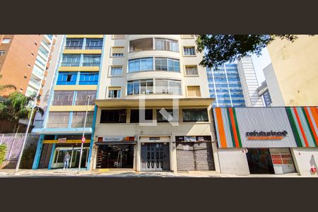 Apartamento à venda com 70m², 1 quarto e sem vaga Apartamento à venda com 70m², 1 quarto e sem vagaFachada