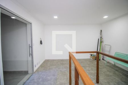 Apartamento à venda com 100m², 2 quartos e 1 vagaSala de TV