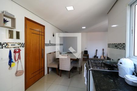 Apartamento à venda com 140m², 3 quartos e 2 vagasCozinha