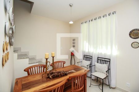 Casa de condomínio à venda com 84m², 2 quartos e 1 vagaCopa