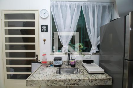 Casa de condomínio à venda com 84m², 2 quartos e 1 vagaCozinha