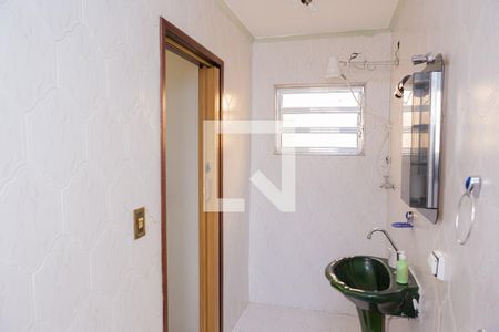 Casa à venda com 210m², 3 quartos e 2 vagasBanheiro 2