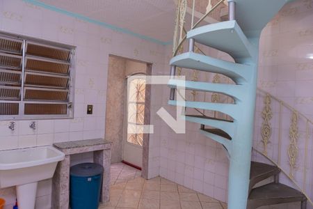 Casa à venda com 210m², 3 quartos e 2 vagasÁrea de Serviço