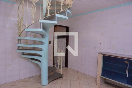 Casa à venda com 210m², 3 quartos e 2 vagasÁrea de Serviço