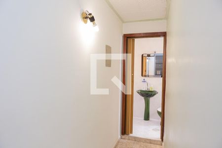 Casa à venda com 210m², 3 quartos e 2 vagasBanheiro 2