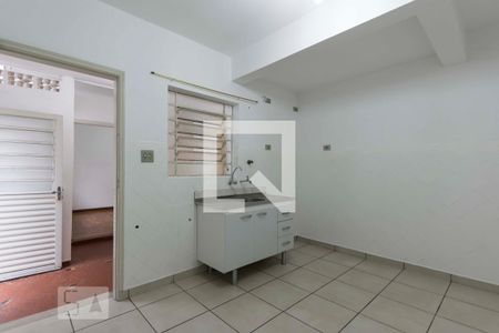 Kitnet/Studio para alugar com 1 quarto, 30m² em Vila Gumercindo, São Paulo