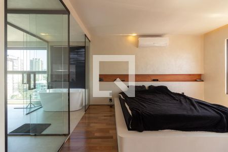 Quarto de apartamento à venda com 1 quarto, 75m² em Jardim Fonte do Morumbi, São Paulo