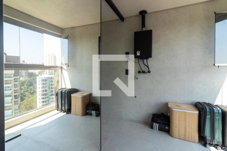 Apartamento à venda com 75m², 1 quarto e 2 vagasEscritório