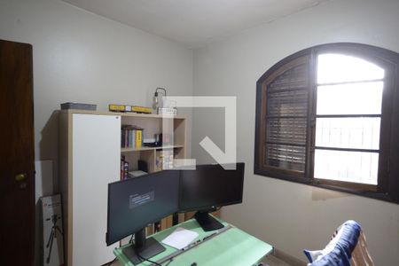 Casa à venda com 130m², 2 quartos e 3 vagasQuarto 2