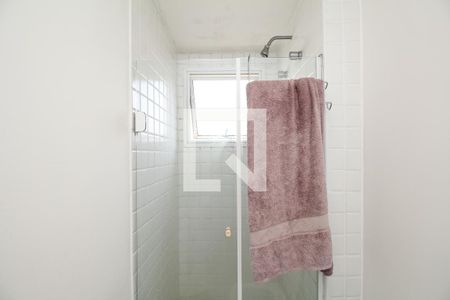 Apartamento para alugar com 57m², 2 quartos e 2 vagasBanheiro suíte 