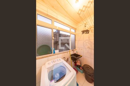 Apartamento à venda com 58m², 2 quartos e 1 vaga Apartamento à venda com 58m², 2 quartos e 1 vagaÁrea de Serviço