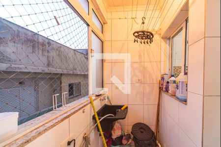 Apartamento à venda com 58m², 2 quartos e 1 vaga Apartamento à venda com 58m², 2 quartos e 1 vagaÁrea de Serviço