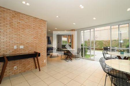 Apartamento para alugar com 48m², 2 quartos e 1 vaga Apartamento para alugar com 48m², 2 quartos e 1 vagaÁrea comum - Salão de festas